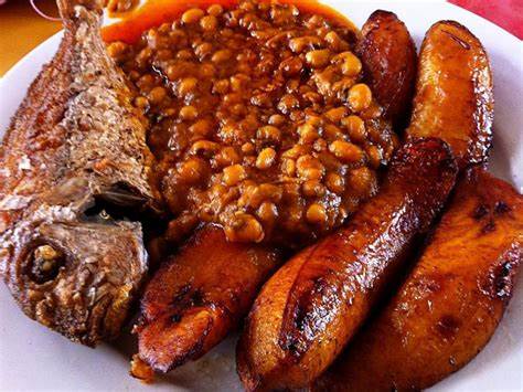 RED PLANTAIN AND BEANS WITH CHICKEN